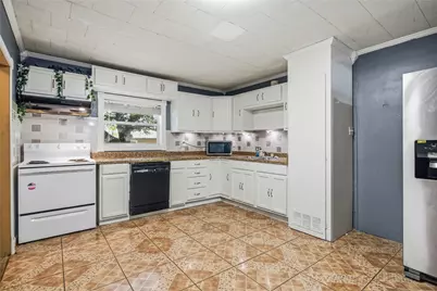 1115 S Hazelwood Street, Sherman, TX 75090 - Photo 15