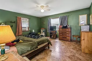 1115 S Hazelwood St, Sherman, TX 75090 - Photo 17