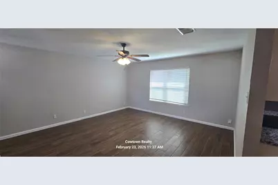 1029 Cottonwood Trail, Benbrook, TX 76126 - Photo 5