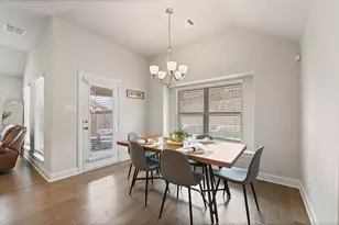 117 St Elias Dr, Burleson, TX 76028 - Photo 11