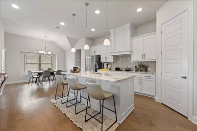 117 St Elias Drive, Burleson, TX 76028 - Photo 5