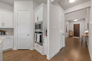 117 St Elias Dr, Burleson, TX 76028 - Photo 7