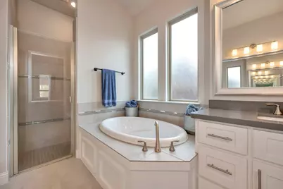 14620 Frog Lake Drive, Fort Worth, TX 76262 - Photo 11