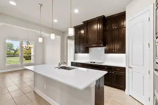 4651 Spg Gdn Rd, Midlothian, TX 76065 - Photo 3