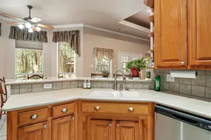 1176 Country Bend Dr, Post Oak Bend, TX 75142 - Photo 15