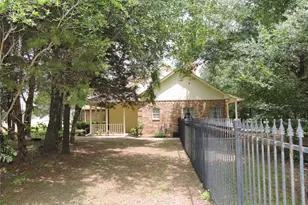 1176 Country Bend Dr, Post Oak Bend, TX 75142 - Photo 3