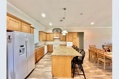 318 E 4th Street, Lindsay, TX 76250 - Photo 7