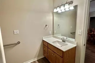 318 E 4th St, Lindsay, TX 76250 - Photo 27