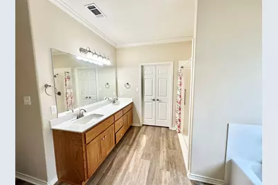 318 E 4th Street, Lindsay, TX 76250 - Photo 21