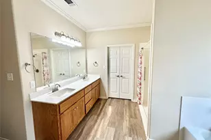 318 E 4th St, Lindsay, TX 76250 - Photo 21