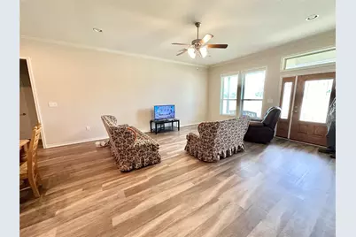 318 E 4th Street, Lindsay, TX 76250 - Photo 15