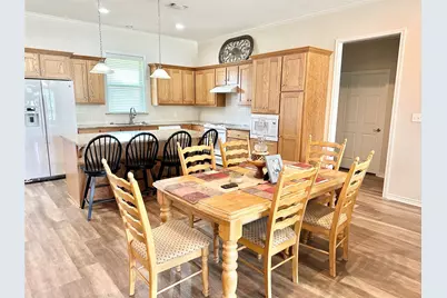 318 E 4th Street, Lindsay, TX 76250 - Photo 3