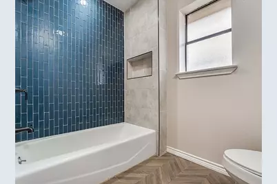 9922 Hickory Crossing, Dallas, TX 75243 - Photo 15