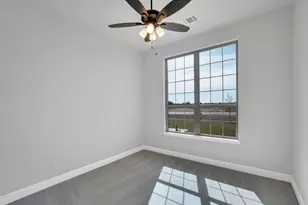 128 Lila Lk Dr, Waxahachie, TX 75165 - Photo 23