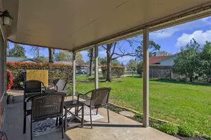 401 Ferenz Ct, Crowley, TX 76036 - Photo 23