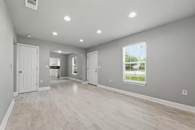 1606 Davis Boulevard, Garland, TX 75042 - Photo 19