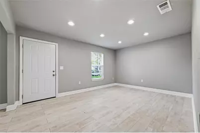 1606 Davis Boulevard, Garland, TX 75042 - Photo 17