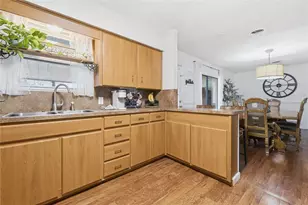 135 Hightower St, Hillsboro, TX 76645 - Photo 7