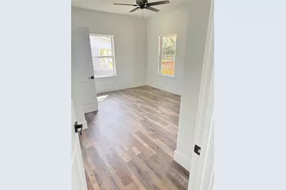 920 S Montreal Avenue, Dallas, TX 75208 - Photo 19