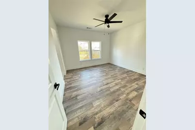 920 S Montreal Avenue, Dallas, TX 75208 - Photo 15