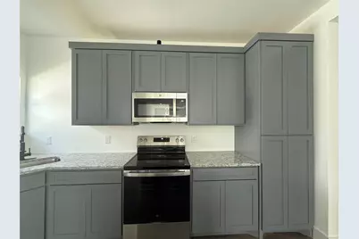 920 S Montreal Avenue, Dallas, TX 75208 - Photo 11