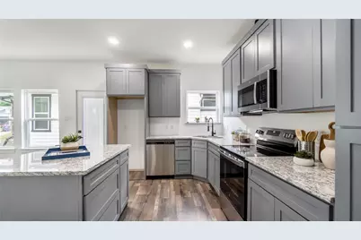 920 S Montreal Avenue, Dallas, TX 75208 - Photo 5