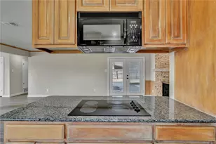 1901 Sandy Ln, Irving, TX 75060 - Photo 11