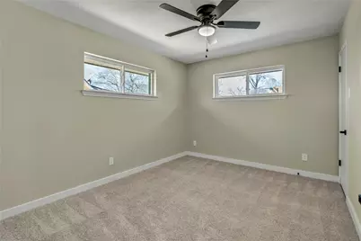 1901 Sandy Lane, Irving, TX 75060 - Photo 15