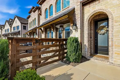 421 Blue Creek Cove, McKinney, TX 75071 - Photo 5