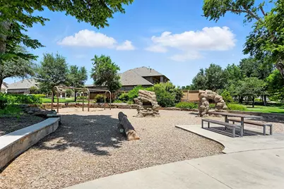 421 Blue Creek Cove, McKinney, TX 75071 - Photo 31