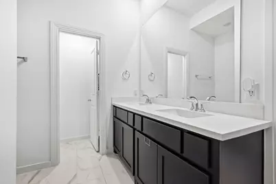 421 Blue Creek Cove, McKinney, TX 75071 - Photo 17