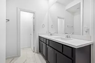 421 Blue Crk Cv, McKinney, TX 75071 - Photo 17