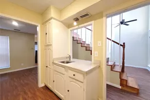 12735 Burninglog Ln, Dallas, TX 75243 - Photo 5