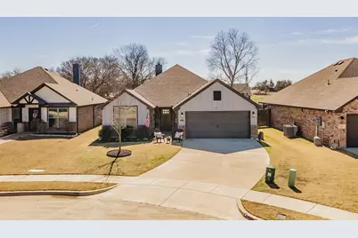 141 Maverick Lane, Pilot Point, TX 76258 - Photo 3