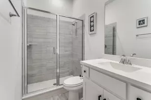 503 N Eagle Pt Rd, Van Alstyne, TX 75495 - Photo 5