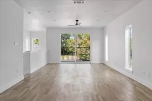 3142 Harmon St, Dallas, TX 75215 - Photo 23