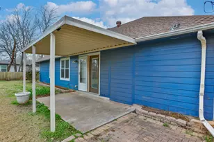 602 N Jordan St, Whitesboro, TX 76273 - Photo 35