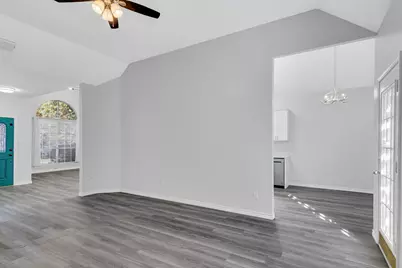 5105 Haydenbend Circle, Grapevine, TX 76051 - Photo 13