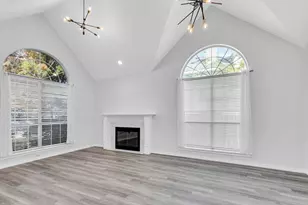 5105 Haydenbend Cir, Grapevine, TX 76051 - Photo 9