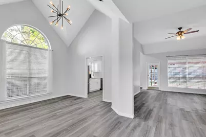 5105 Haydenbend Circle, Grapevine, TX 76051 - Photo 5