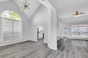 5105 Haydenbend Cir, Grapevine, TX 76051 - Photo 5