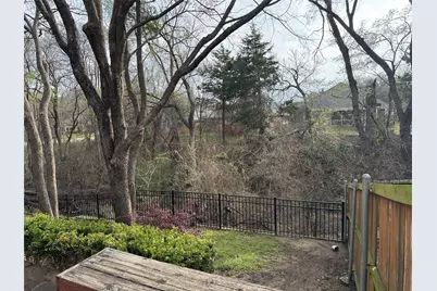 4442 Sharpsburg Drive, Grand Prairie, TX 75052 - Photo 13