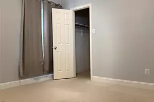 4442 Sharpsburg Dr, Grand Prairie, TX 75052 - Photo 17