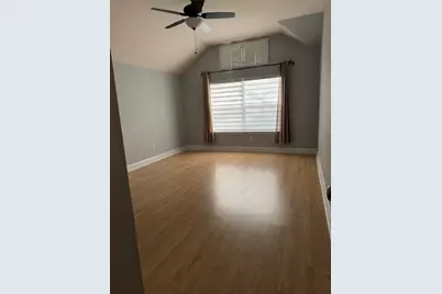 4442 Sharpsburg Drive, Grand Prairie, TX 75052 - Photo 5