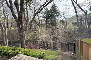 4442 Sharpsburg Dr, Grand Prairie, TX 75052 - Photo 33