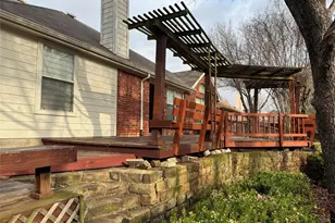 4442 Sharpsburg Dr, Grand Prairie, TX 75052 - Photo 11