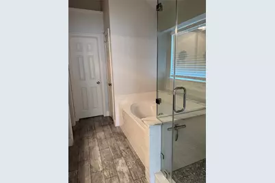 4442 Sharpsburg Drive, Grand Prairie, TX 75052 - Photo 7