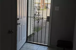 9434 Olde Towne Row, Dallas, TX 75227 - Photo 3