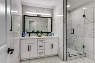 13306 Flagstone Ln, Dallas, TX 75240 - Photo 17