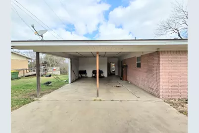 106 Buckhorn Trail, Valley Mills, TX 76689 - Photo 3